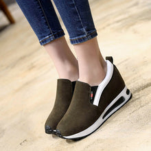 Load image into Gallery viewer, women platform shoes 2018 Hidden Heel Women Casual Shoes Vulcanized Slip on loafers Breathable Leather Toe Sneakers Spring Autum
