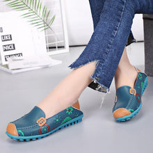 Load image into Gallery viewer, Women Shoes Flats Genuine Leather Loafers Fashion Moccasins Shoes Women Slip On Ballet Flats Printing Shoes 2019 New Arrivals