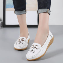 Load image into Gallery viewer, Women Shoes Genuine Leather Flat Loafers Slip On Ballet Flats Shoes Women Moccasin Spring Casual Driving Ladies Ballet Footwear