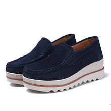 Load image into Gallery viewer, 2019 Spring Women Flats Shoes Platform Sneakers Slip On Flats Leather Suede Ladies Loafers Moccasins Casual Shoes Women Creepers