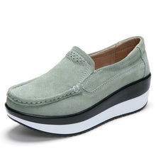 Load image into Gallery viewer, 2019 Spring Women Flats Shoes Platform Sneakers Slip On Flats Leather Suede Ladies Loafers Moccasins Casual Shoes Women Creepers