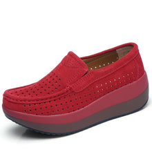 Load image into Gallery viewer, 2019 Spring Women Flats Shoes Platform Sneakers Slip On Flats Leather Suede Ladies Loafers Moccasins Casual Shoes Women Creepers