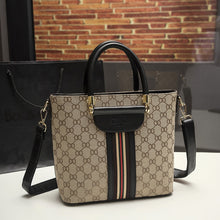 Load image into Gallery viewer, LANKOU Fashion Women Crossbody Bucket Bags for Women 2019 Leather Luxury Brand Designer Handbags Female Single Shoulder Bags