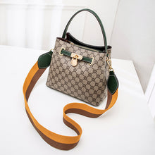 Load image into Gallery viewer, LANKOU 2019 Fashion Women Single Shoulder Bucket Bags Designer Handbags High-capacity Lock Ladies Travel Totes Bags Top quality