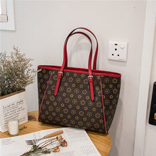 Load image into Gallery viewer, LANKOU 2019 Fashion Travel Designer Handbags for Women Single Shoulder Bags High-capacity Famous Ladies Simple Casual Totes Bags