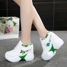 Load image into Gallery viewer, 2018 thick sole Autumn winter Women wedge shoes breathable platform Ladies High shoes pumps with wedges black female pumps