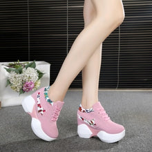 Load image into Gallery viewer, 2018 thick sole Autumn winter Women wedge shoes breathable platform Ladies High shoes pumps with wedges black female pumps