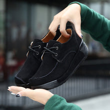 Load image into Gallery viewer, 2019 Spring women oxford shoes flats shoes women leather suede Platform Autumn casual boat shoes flats Wedges ladies footwear