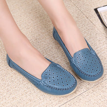 Load image into Gallery viewer, 2019 Flats Women Shoes Leather Loafers Summer Womens Shoes Casual Platform Loafers Women Black Big Size
